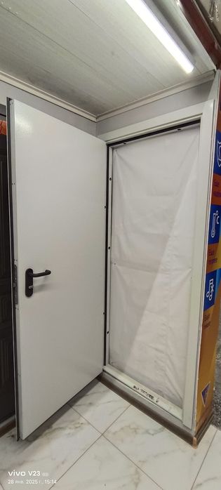 Противопожарные входные двери