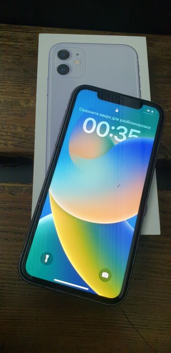 Продам Айфон 11 128g