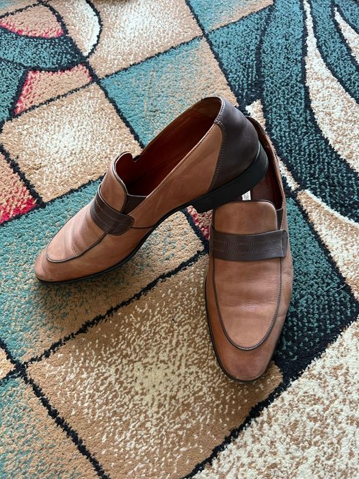 Pantofi de piele