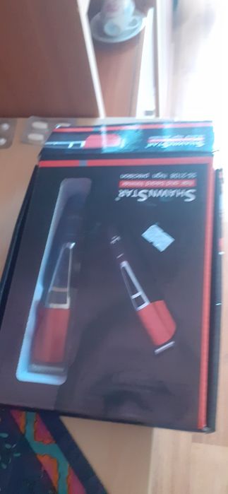 Vand masina de tuns noua nefolosita cu incarcator