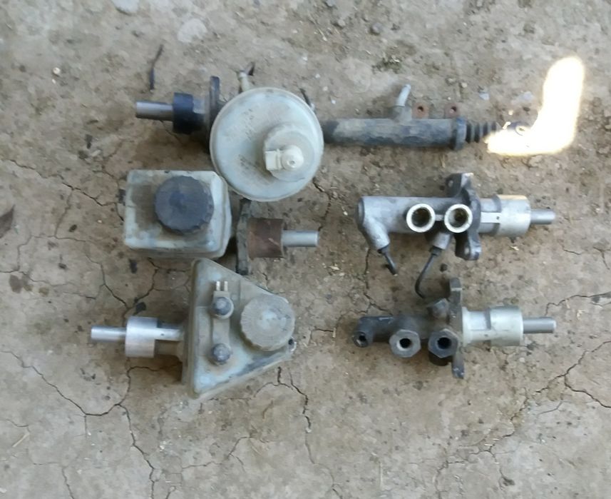 Продам  запчасти