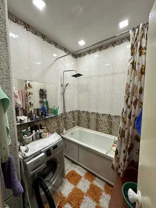 Продается 4х комнатная квартира, Район Сергели 7, №300-школа, 0837