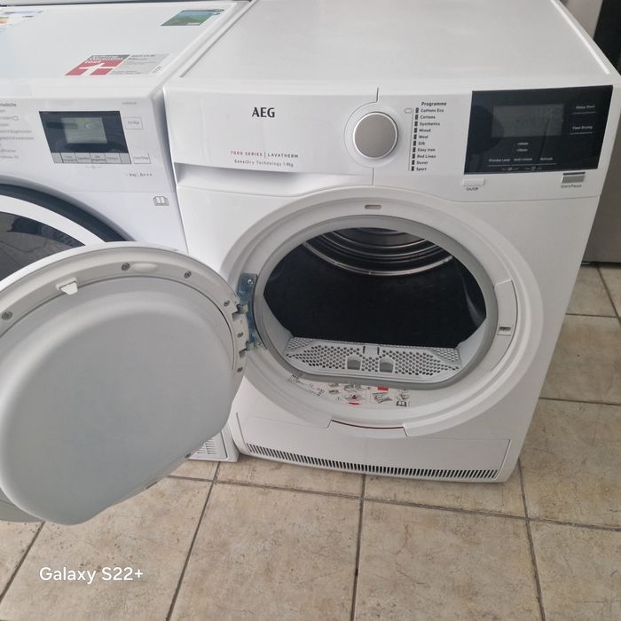 Кондензна сушилня с термопомпа 8кг.А+++ AEG