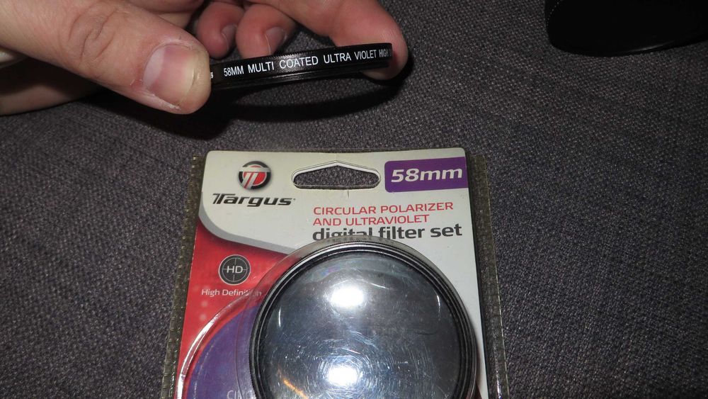 Комплект Canon с три обектива, филтри и две чанти