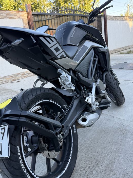 CF Moto 300F NK