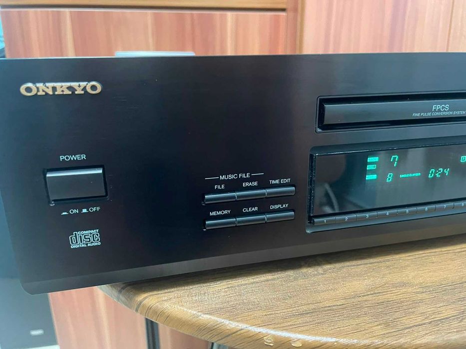 Onkyo 7511 Compact Disc Player