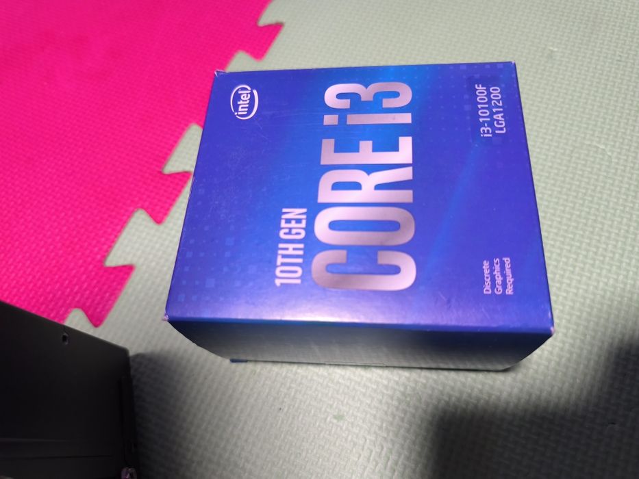 Vând procesor intel i3 10100F socket 120 + cooler stock0