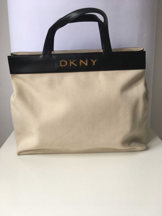 DKNY оригинална елегантна чанта