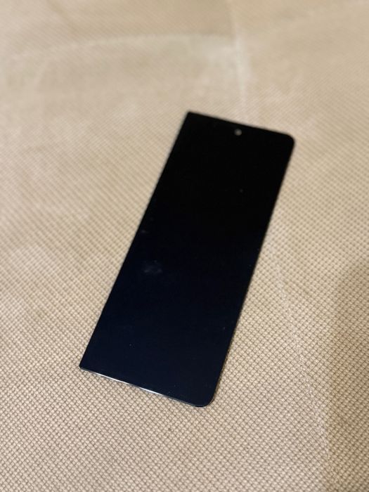 Display Fold 7 și Fold 5