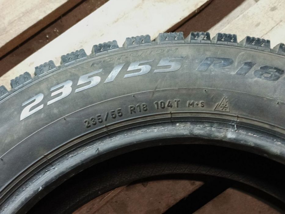 235/55/18 комплект Pirelli