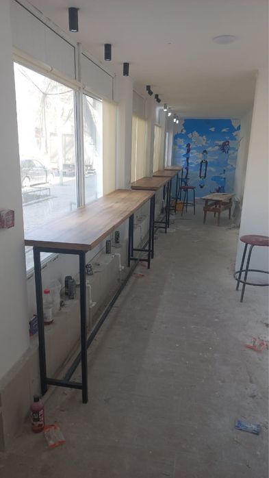 Барные столы с железным каркасом