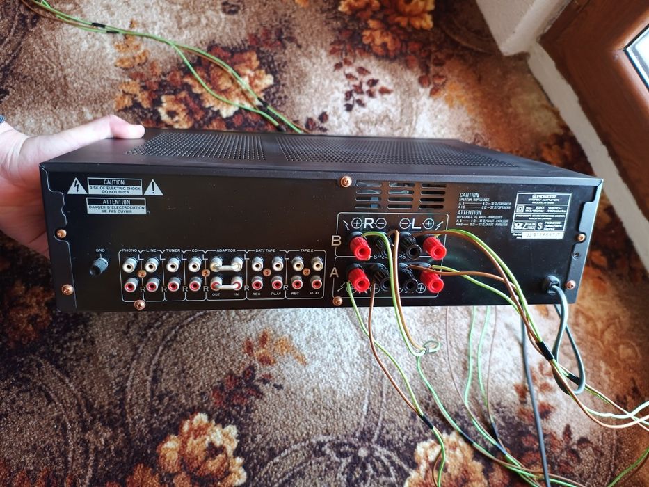 Pioneer A 335 усилвател