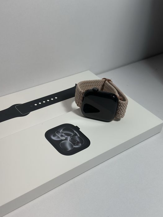 Apple Watch 11th gen 42mm