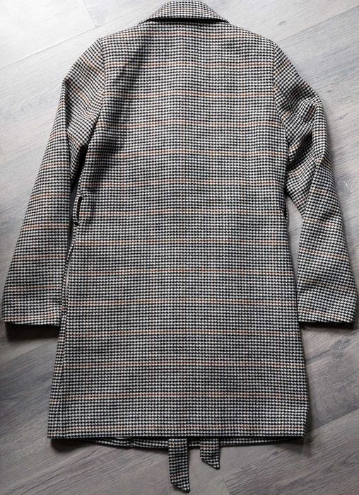 Дамско палто H&M Divided, размер S – каре / кокоши крак с колан