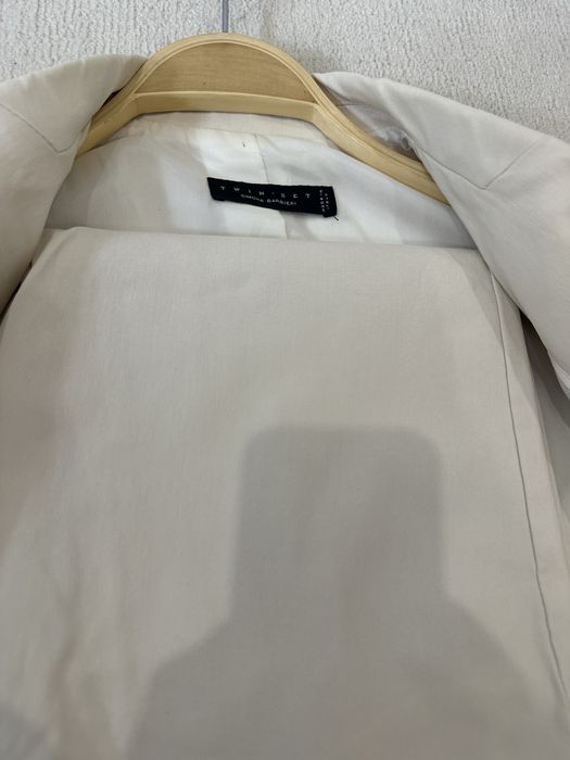 Дамски кюстюм: сако и панталон на Twin set