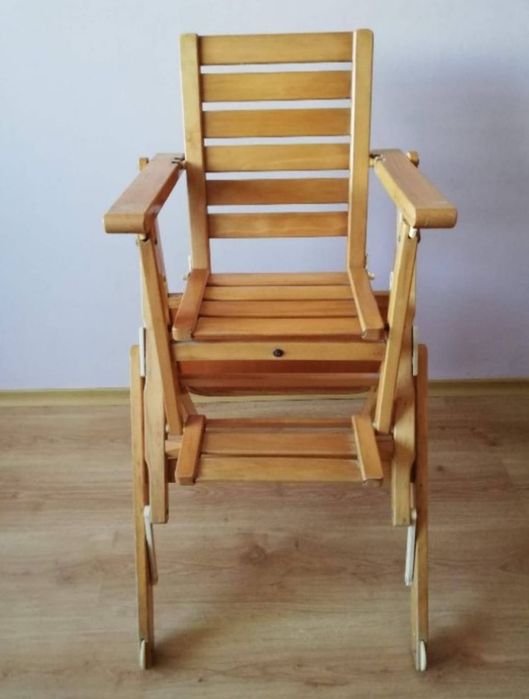 Scaun de masă pentru copii