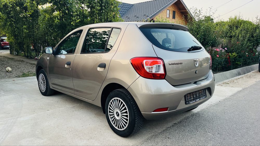 Dacia Sandero 1.2 benzina + GPL impecabil