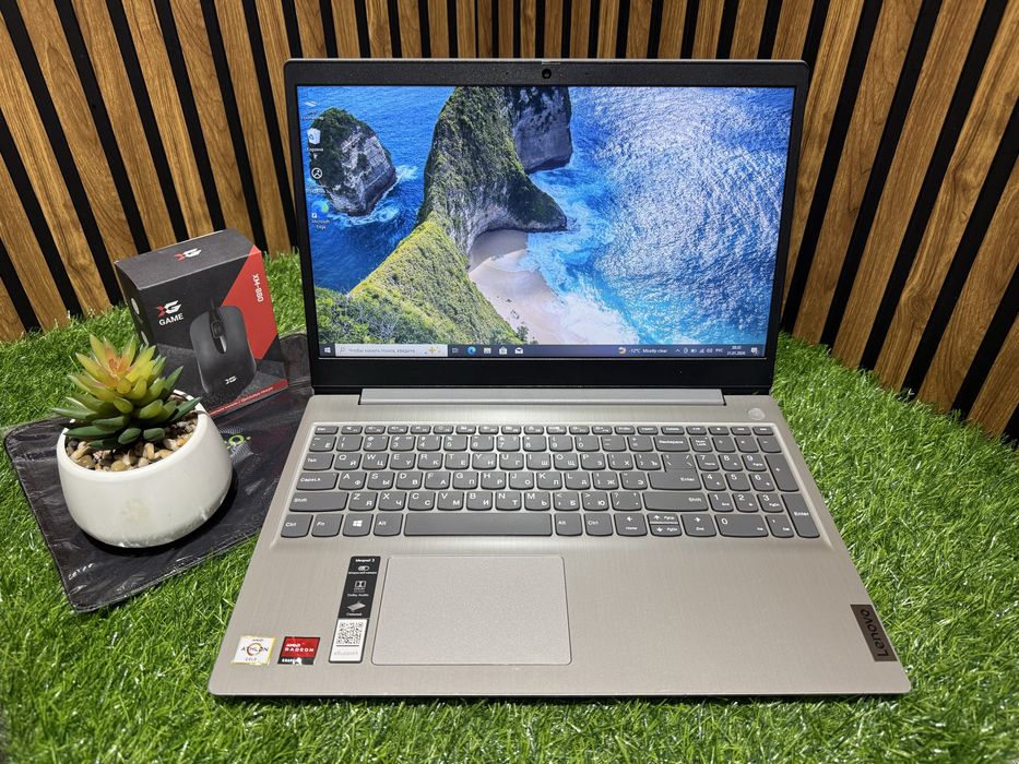 Ноутбук Lenovo ideaPad 3 AMD Athlon Gold 3150U/8GB/SSD120GB/Radeon