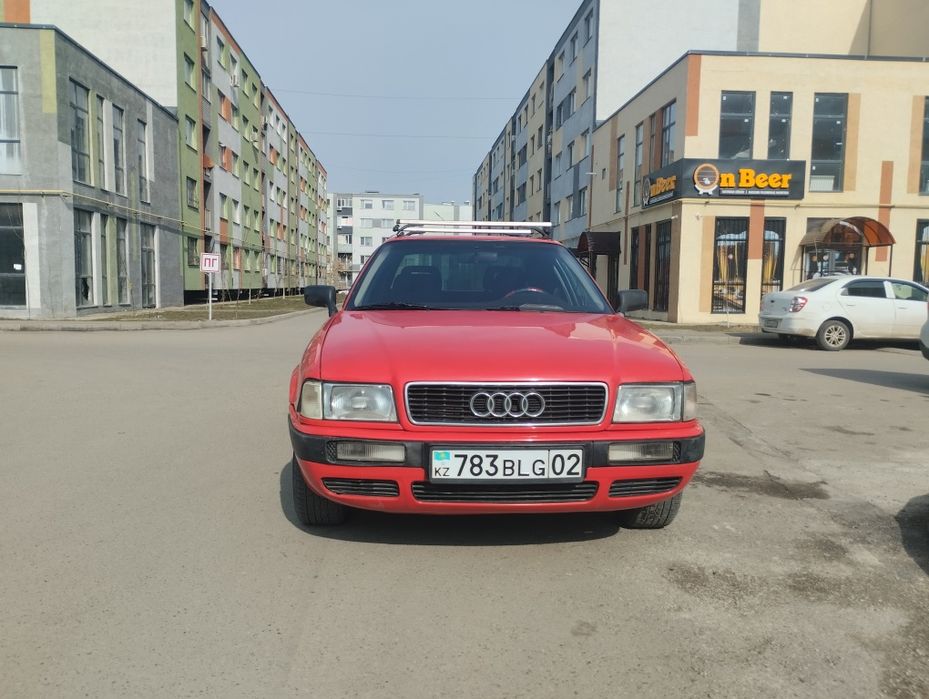 Продам Ауди 80 б4 2 инжектор