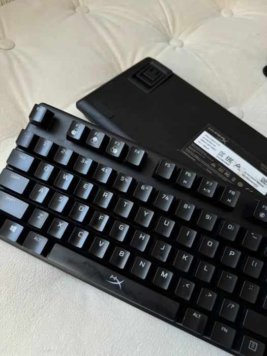 Продам мышь и клавиатуру