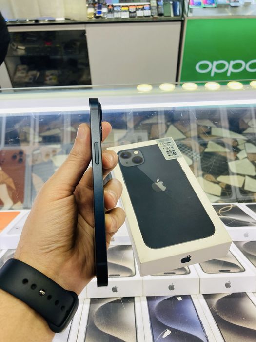 iPhone 13  128 gb black yengide 100%