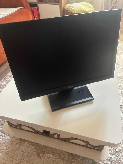 Monitor LED 19 ' Acer V193WL VGA