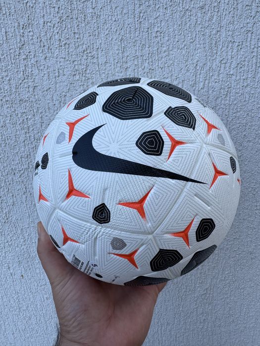 Minge Nike LaLiga – Nouă
