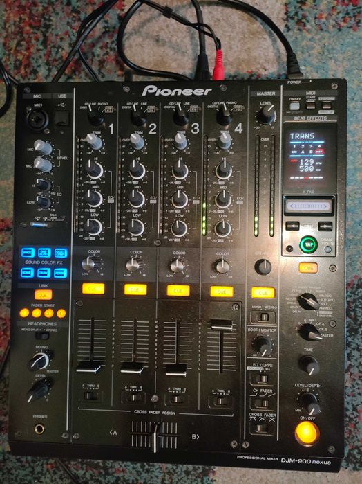 Platane pick up Technics sl 1200 Mk3 nu 1210