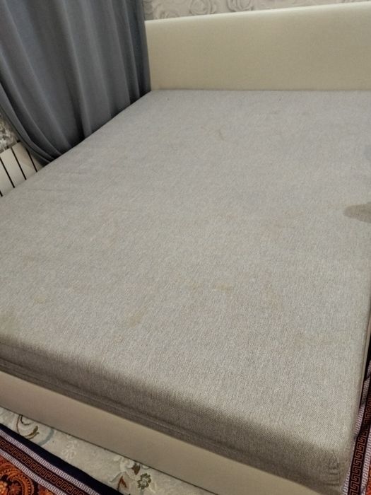 Продам кровать 2х спальную