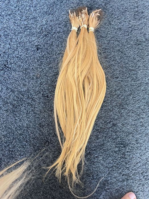 Естествена коса на кератинови кичури