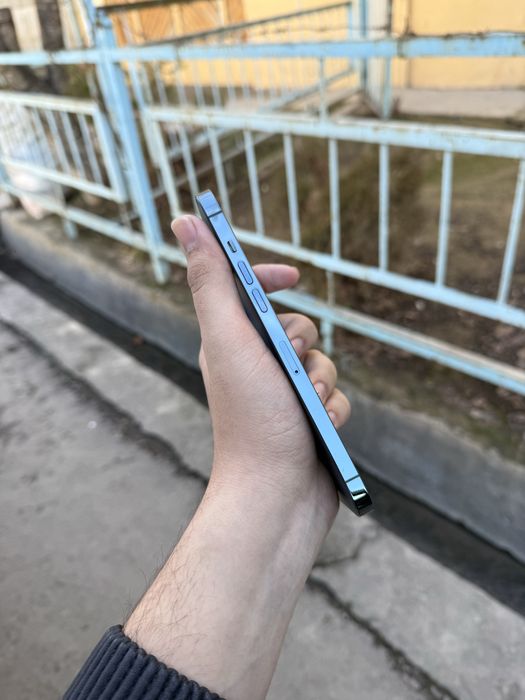 Iphone 12 pro max zaa 87%