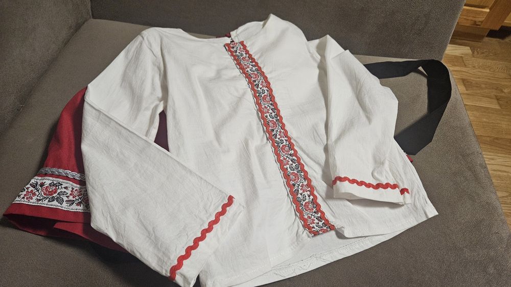 Детска носия с риза