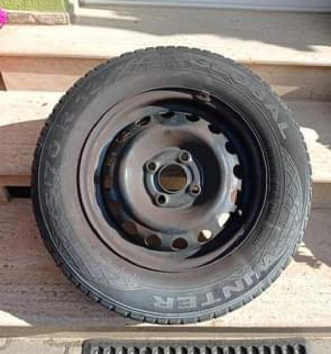 Vând cauciucuri de iarna second-hand