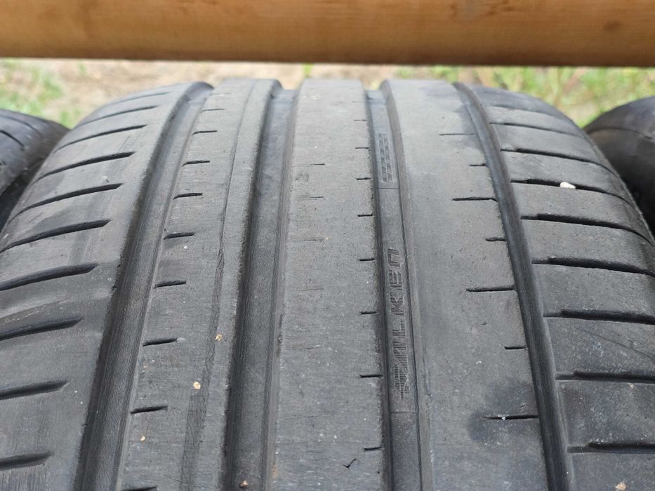 Anvelope Vara Falken AZENIS FK520 255/45 R20 105Y XL - DOT 2024