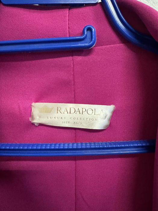 Дамско сако Radapola