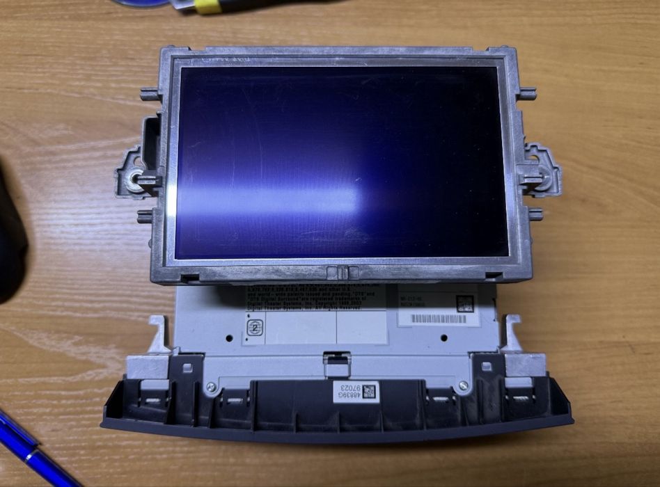 Продам магнитолу Mercedes