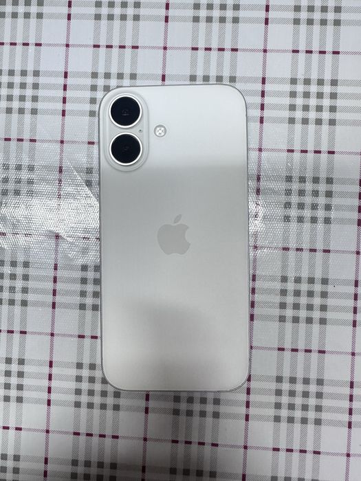 Продам iPhone 16 256гб