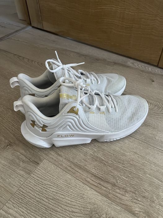 Adidasi Baschet Under Armour