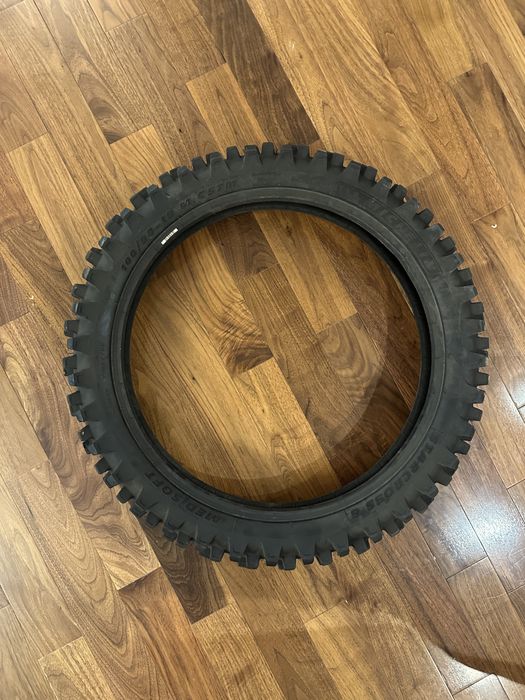 Мотрезина Michelin Starcoss 100/90-19