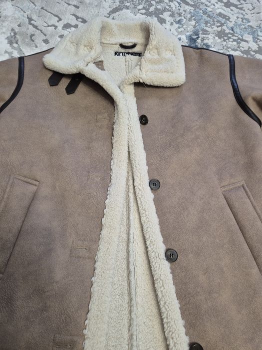 Cojoc Zara, mărimea S, oversize.