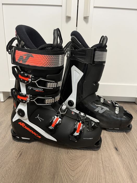 Clapari ski/schi NORDICA SPEEDMACHINE 3 - 110S, 27-27,5 (42-42,5) 2024