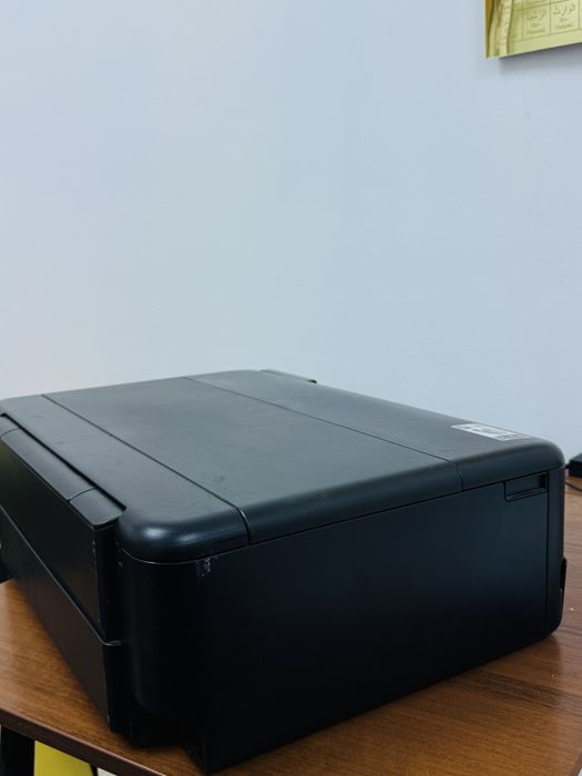 Продам принтер epson L8180