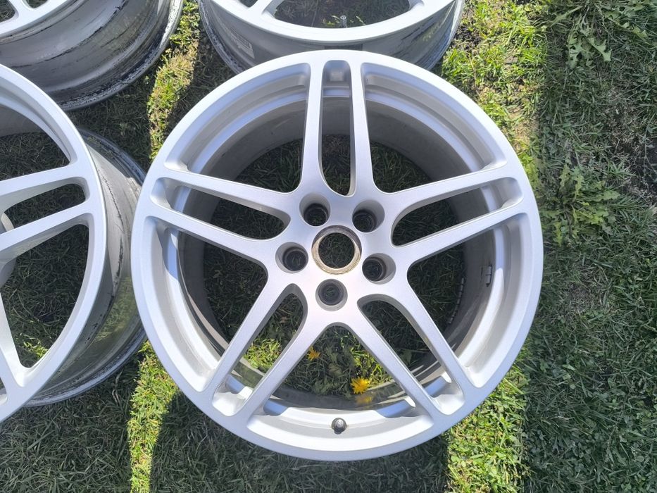 18 цола джанти Спорт пакет от Porsche Macan Порше Макан