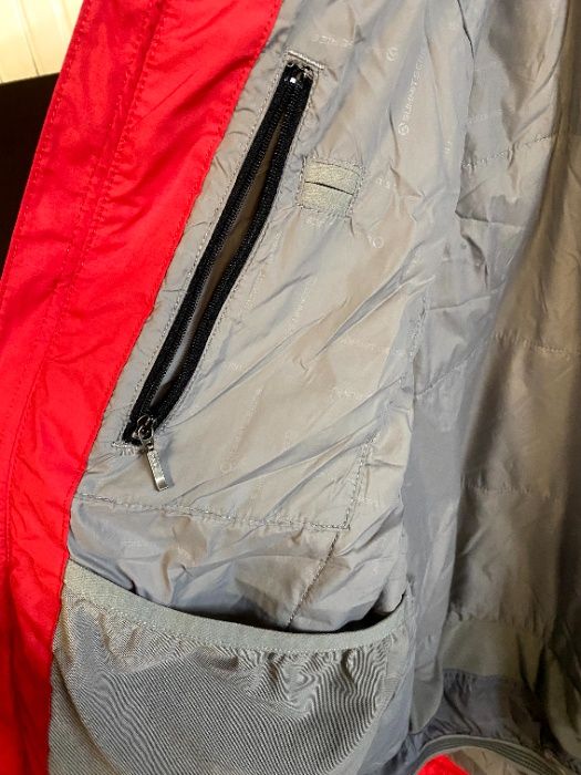 THE NORTH FACE яке с Gore-Tex Технология и отразител RECCO