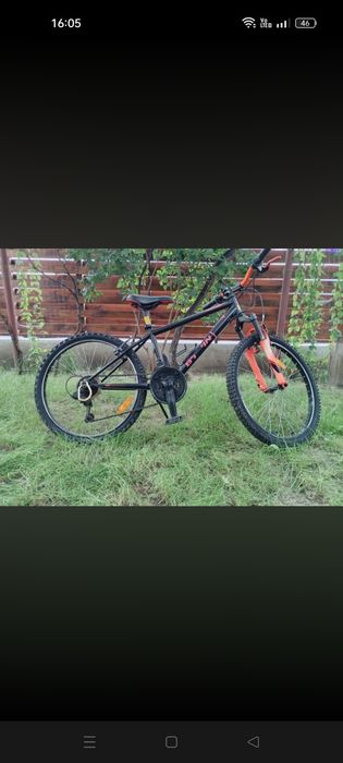 Vând bicicletă pentru copii.
