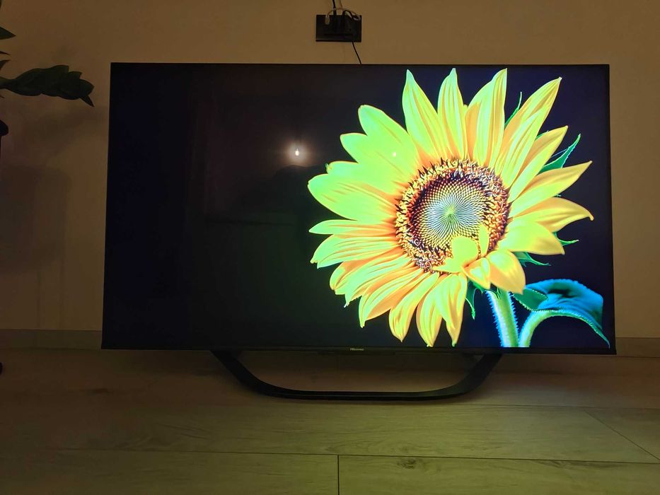Tv Miniled Hisense 55u7 cu garanție