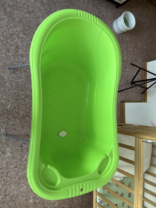 Детская ванна+ подставка