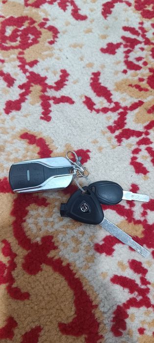 Танк 2 скутер сотилади. Прадам Танк 2 скутер срочно