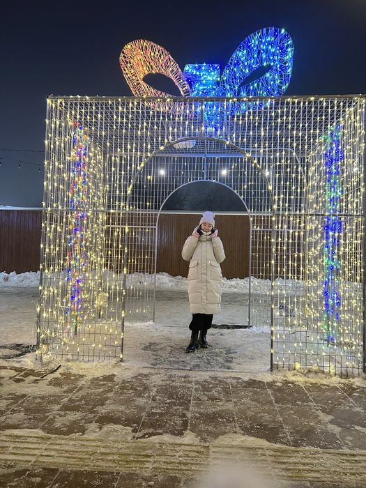 Женский куртка 8000 тг качества жақсы қалың