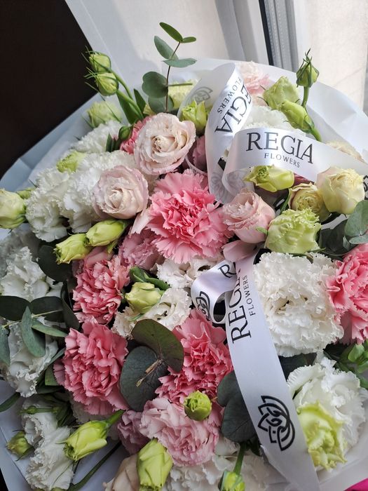 Букет гвоздика роза и т.д